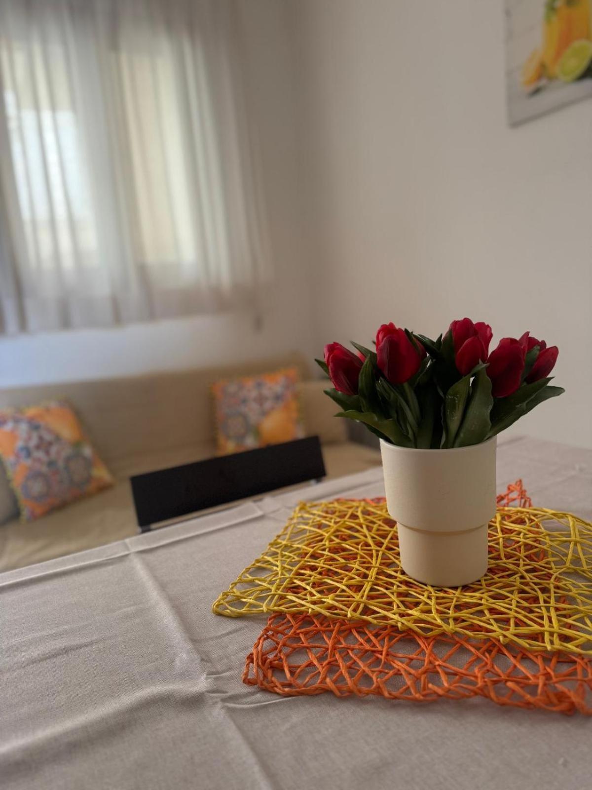 トラーパニ Casa Vacanze Tridenteヴィラ エクステリア 写真