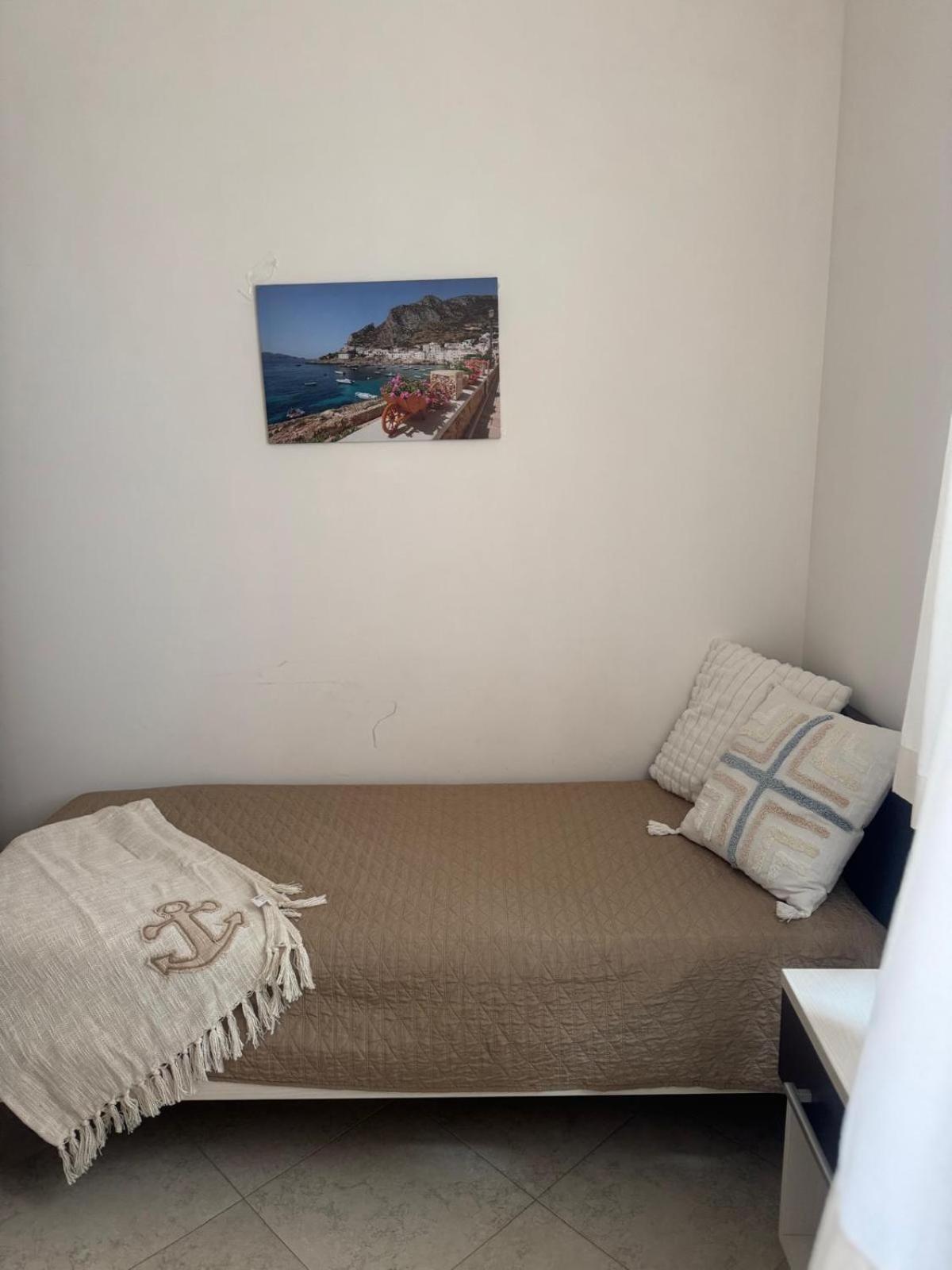 トラーパニ Casa Vacanze Tridenteヴィラ エクステリア 写真